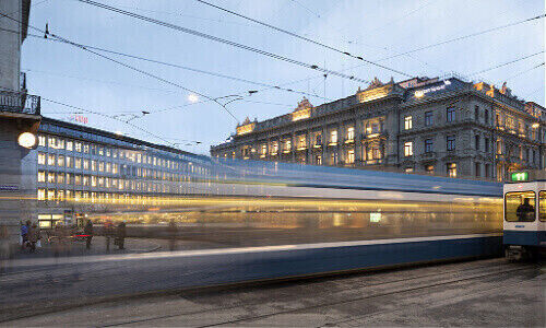 Credit Suisse am Zürcher Paradeplatz (Bild: Keystone)