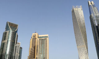 In Dubai wird nicht nur in die Höhe gebaut, sondern im Immobiliensektor verstärkt tokenisiert. (Bild: zVg)