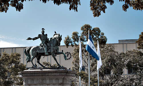 Altstadt von San Salvador (Bild: Unsplash)