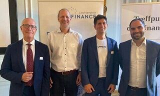 Von rechts nach links: Simon Gomez, Manuel Grenacher, François Rüf, Claude Baumann. (Bild: finews.ch)