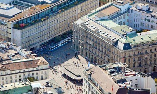 Blick auf den Paradeplatz in Zürich 