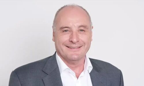 Bleibt entgegen der Empfehlung von Ethos als VR-Vize im Amt: Stefan Hiestand (Bild: Novavest)