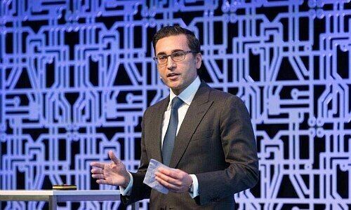 Iqbal Khan (Bild: Twitter_CS)