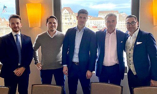 Von rechts: Mike Baur, Eric Sarasin, Max Meister, Guillaume Waser, Emanuele Larocca