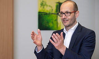 Simon Tribelhorn, Liechtensteinischer Bankenverband (Bild: LBV)