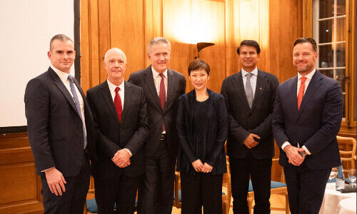 Paul Taurignan, Claude Baumann, Beat Wittmann, Aida Soon, Taimur Baig, Ivan Schultheiss (von links, Bild: finews.ch)