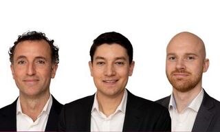 Sind neu für Alpen Partners tätig: Carlos Menes Bioni, Fabian Baumgartner und Dennis Elgegren. (Bild: zVg)