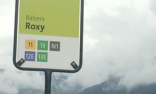 Busstation Roxy Balzers in Liechtenstein (Bild: finews.ch)