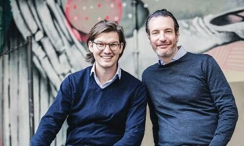 Die N26-Gründer Valentin Stalf und Maximilian Tayenthal. (Foto: N26) 