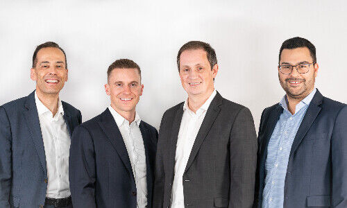 BEKB-Team: Jürg Hostettler, Nevin Galmarini, Jose Altisent, Javier Lamelas (von links, Bild: zvg)