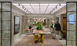 Die Lounge von Cathay Pacific am Hong Kong International Airport. (Bild: zVg)