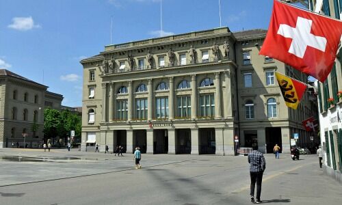 BEKB-Sitz auf dem Bundesplatz in Bern