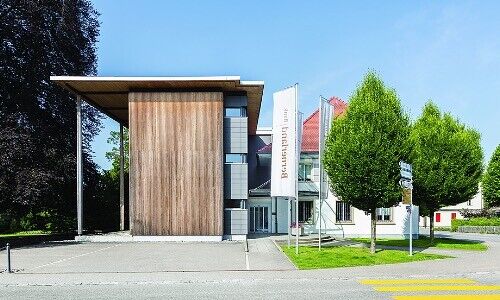Hauptsitz der Bernerland Bank, Sumiswald BE (Bild: Bernerland Bank)