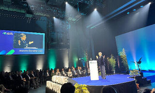 Un momento saliente del “Dialogo di Lucerna”: Arancha González Laya (Immagine: finews.ch)