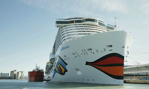 5 Aida Nova LNG Bunkering Barcelona 511