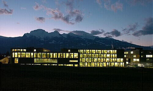 Servicezentrum der VP Bank in Triesen (Bild: VP Bank)