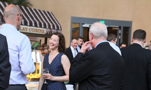 finews.asia: Afterwork in Singapur