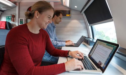 Zug Arbeiten Notebook1