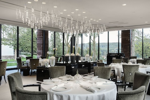 villa rene lalique restaurant hdreto guntli 4